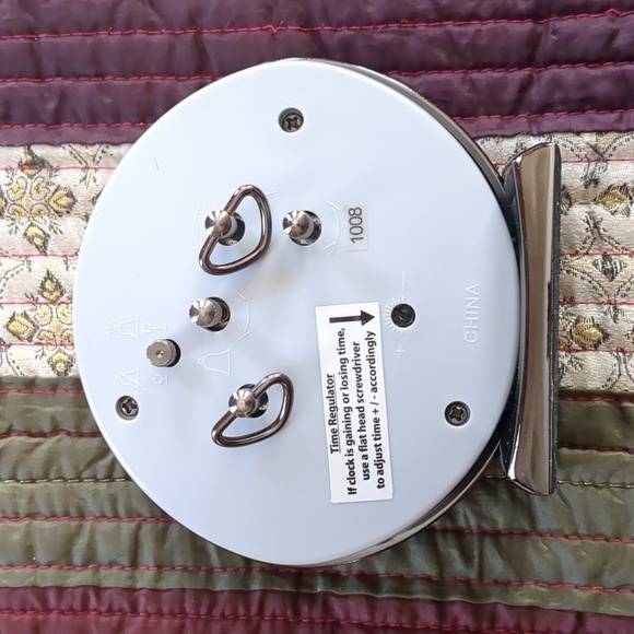 WESTCLOX* BIG BEN wind up alarm clock in working condition slivertone matte tan - Picture 5 of 12